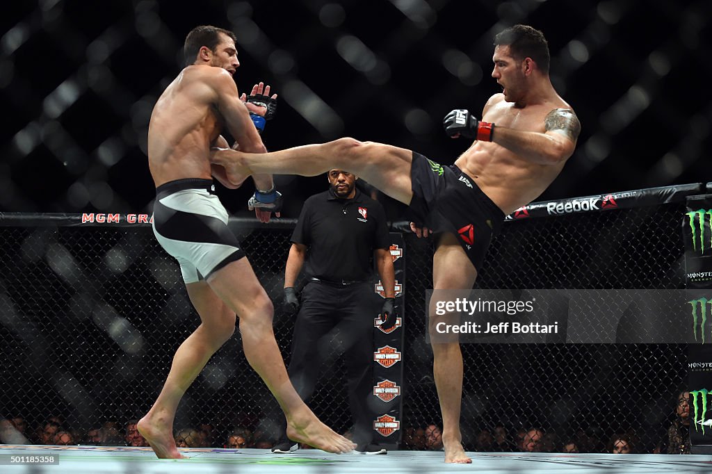 UFC 194: Weidman vs. Rockhold