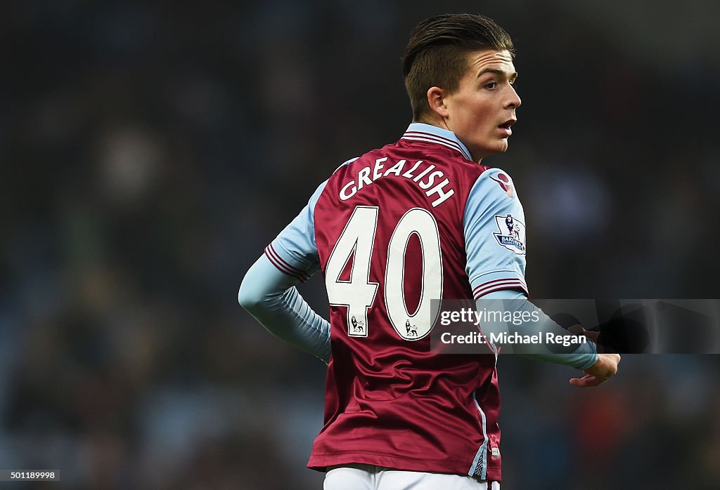 Aston Villa v Arsenal - Premier League