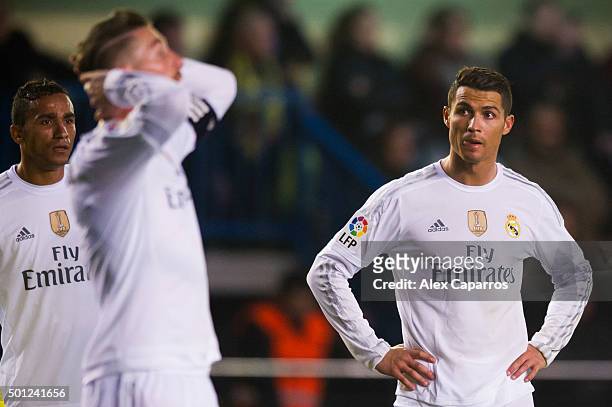 Danilo Luiz da Silva and Cristiano Ronaldo of Real Madrid CF look dejected during the La Liga match between Villarreal CF and Real Madrid CF at El...