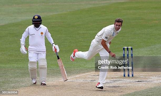 Tim Southee of New Zealand bowls during day five of the First Test match between New Zealand and Sri Lanka at University Oval on December 14, 2015 in...