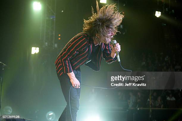 Singer Matt Shultz of Cage The Elephant performs onstage during 106.7 KROQ Almost Acoustic Christmas 2015 at The Forum on December 12, 2015 in...