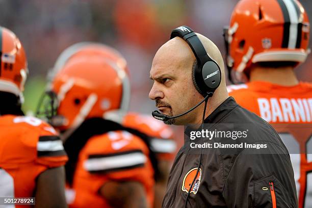 Head coach Mike Pettine of the Cleveland Browns walks along the sideline during a game against the San Francisco 49ers on December 13, 2015 at...