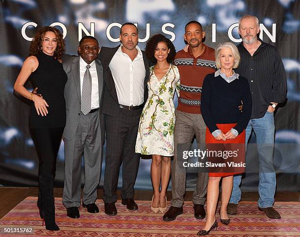 Producer Giannina Scott, Dr. Bennet Omalu, director Peter Landesman, actors Gugu Mbatha-Raw, Will Smith, producer Elizabeth Cantillon and actor David...