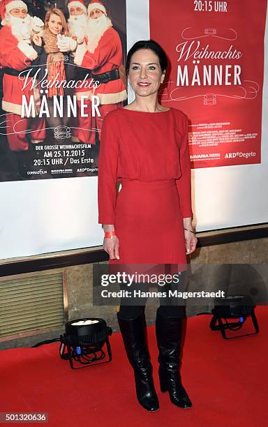 Marisa Burger attends the premiere of the film 'Weihnachts-Maenner' at Sendlinger Tor Kino on December 14, 2015 in Munich, Germany.
