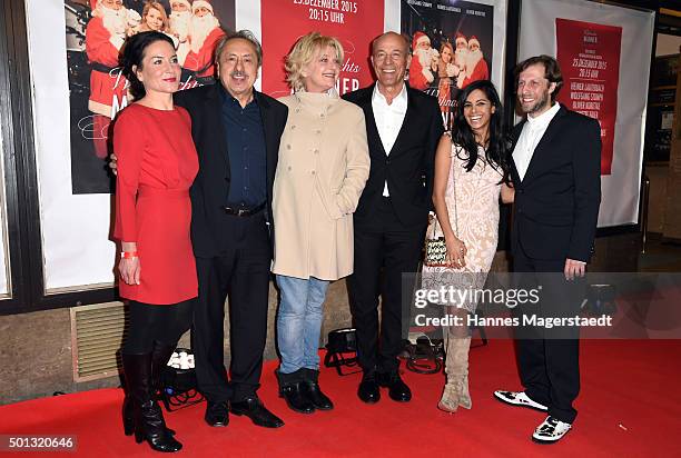 Marisa Burger, Wolfgang Stumph, Saskia Vester, Heiner Lauterbach, Collien-Ulmen Fernandes and Oliver Korittke attend the premiere of the film...