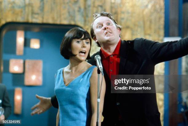Willie Raston Willie Rushton Photos and Premium High Res Pictures - Getty Images