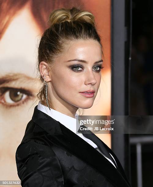 Amber Heard attends the premiere of Focus Features' 'The Danish Girl' at Westwood Village Theatre on November 21, 2015 in Westwood, California.