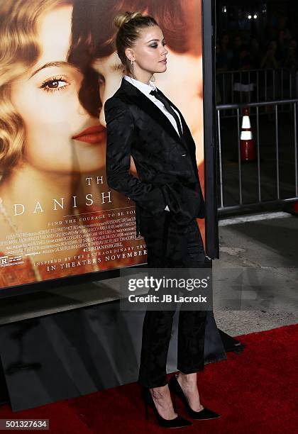 Amber Heard attends the premiere of Focus Features' 'The Danish Girl' at Westwood Village Theatre on November 21, 2015 in Westwood, California.