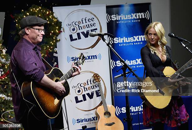 SiriusXM Acoustic Christmas With Jewel And Shawn Mullins at SiriusXM Music City Theatre on December 14, 2015 in Nashville, Tennessee.