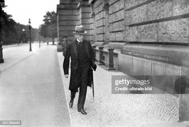Raumer 20 Raumer Stock Photos, High-Res Pictures, and Images - Getty Images