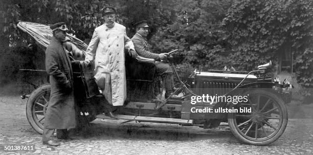 Prof Eduard Sonnenburg Photos and Premium High Res Pictures Getty Images