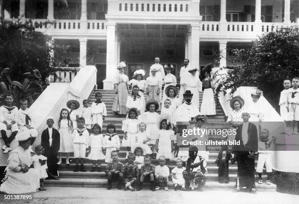 German East Africa, Tanganyika, Dar es Salam: children of German farmers and officials attending a children's party arranged by the governor of...