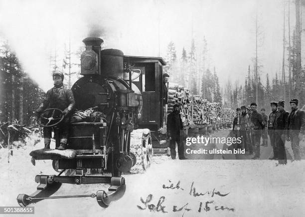 Timber Train Engine 135 Timber Locomotive Stock Photos, High-Res Pictures, and Images ...