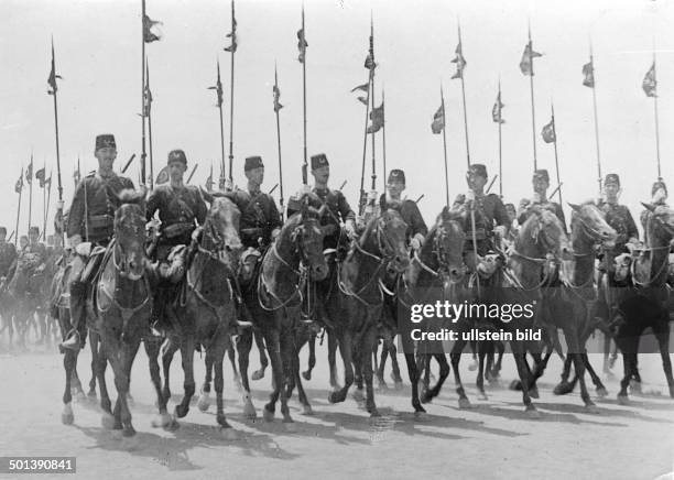 Turkey , Turkish cavalry. - probably in the 1910s