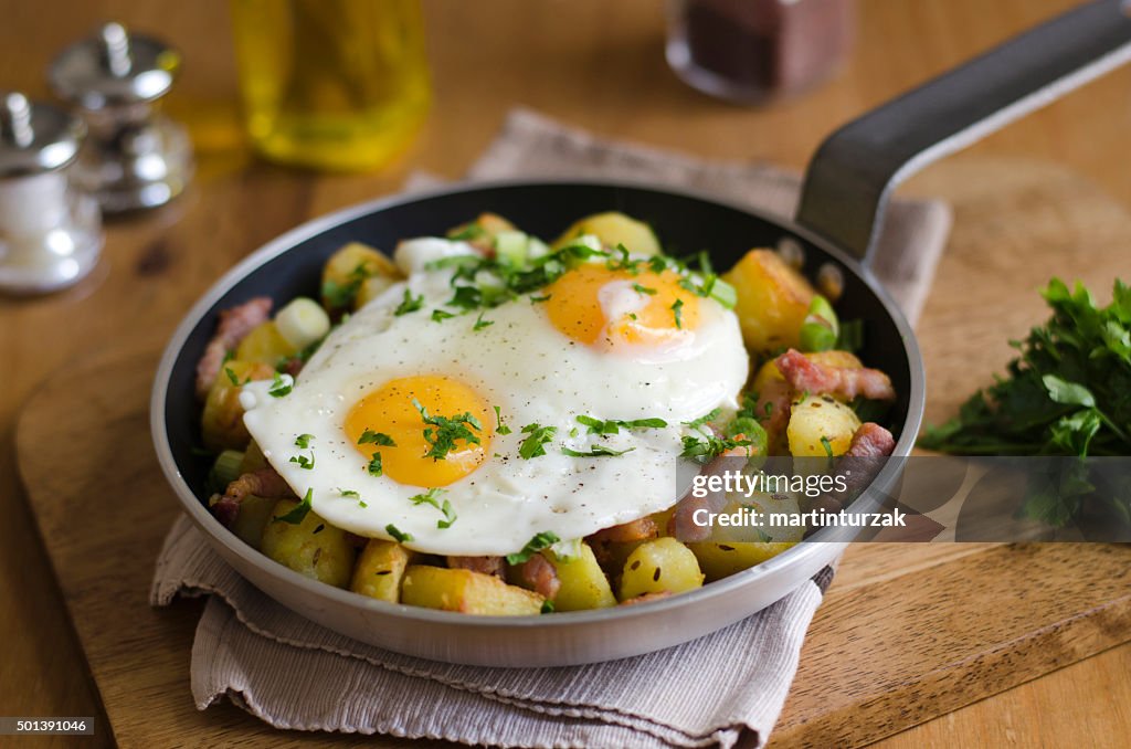 Eggs Bacon And Roasted Potatoes High-Res Stock Photo - Getty Images