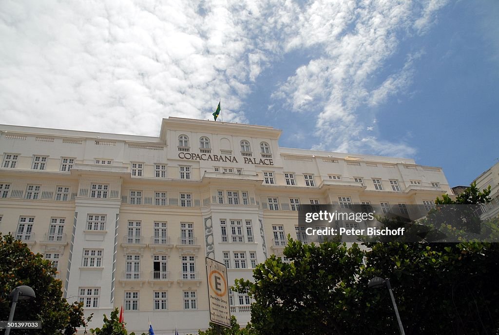 Fassade vom Hotel "Copacabana Palace" an der "Copacabana", S t r a n d in Rio de Jan