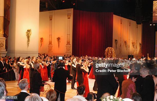 Debütanten und Debütantinnen, 1. Dresdner "Semper-Opernball", "Semper Oper", Dresden, Sachsen, Deutschland, Europa, Tanz, tanzen, Tänzer, Tänzerin,...