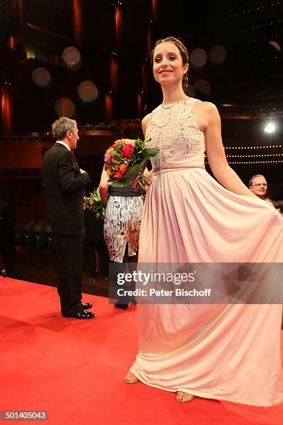 Stephanie Stumph , Preis-Verleihung 23. "Hessischer Film- und Kinopreis 2013", Alte Oper, Frankfurt, Hessen, Deutschland, Europa, Roter Teppich,...