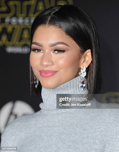 Zendaya arrives at the Los Angeles Premiere "Star Wars: The Force Awakens" on December 14, 2015 in Hollywood, California.