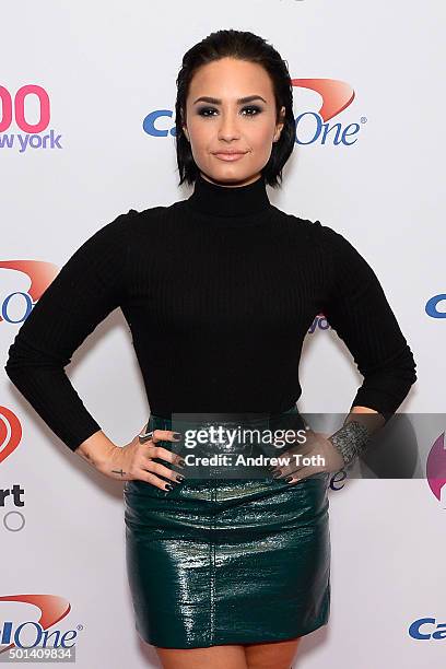 Demi Lovato attends Z100's iHeartRadio Jingle Ball 2015 arrivals at Madison Square Garden on December 11, 2015 in New York City.