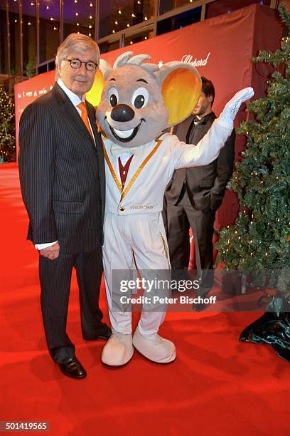 Christian Wolff mit "Euro Maus", vor Benefiz-Show "José Carreras-Gala" , "Europa Park", Rust bei Freiburg, Baden-Württemberg, Deutschland, Europa,...