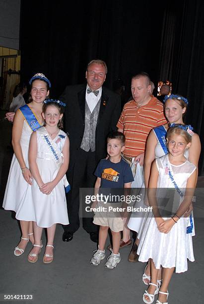 Veranstalter Ted Hierl und Junior-Prinzessinnen, 34. "German Heritage Festival", Garden State-Art Center, New Jersey bei New York, Amerika, USA,...