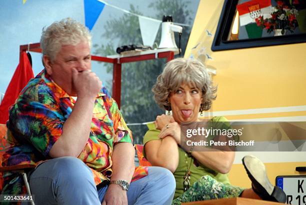 Peter Millowitsch , Isabel Trimborn , Theaterstück "...dat nennt man Camping", "Millowitsch-Theater", Köln, Nordrhein-Westfalen, Deutschland, Europa,...