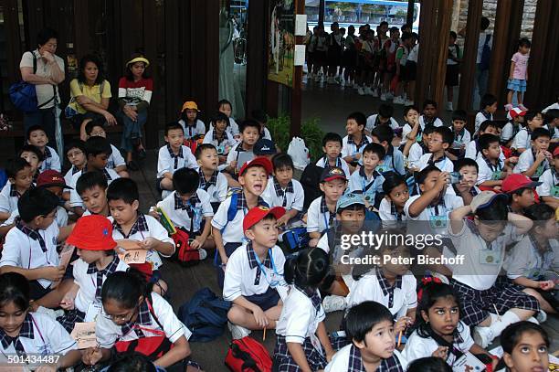 Schulkinder, "Singapur Zoo", Singapur, Asien, Schulklasse, Reise, BB, DIG; P.-Nr.: 013/2005, ;