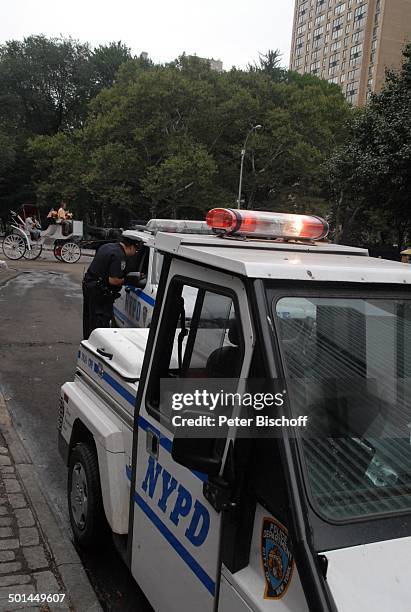 Kleines Polizeiauto am Columbus Circle, Manhattan, New York, USA, Vereinigte Staaten von Amerika, Auto, Reise, BB, DIG; P.Nr.: 1598/2007, ;