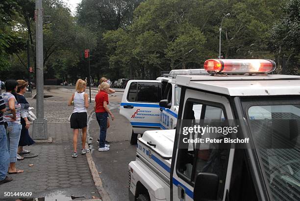 Kleines Polizeiauto am Columbus Circle, Manhattan, New York, USA, Vereinigte Staaten von Amerika, Auto, Reise, BB, DIG; P.Nr.: 1598/2007, ;