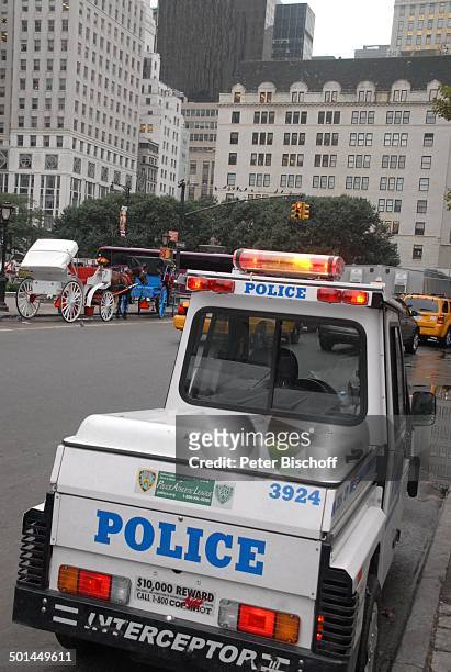 Kleines Polizeiauto am Columbus Circle, Manhattan, New York, USA, Vereinigte Staaten von Amerika, Auto, Reise, BB, DIG; P.Nr.: 1598/2007, ;