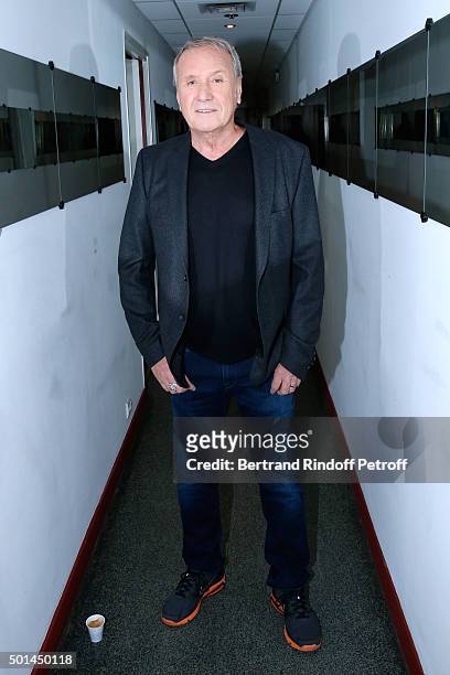 Actor Yves Renier attends the 'Vivement Dimanche' French TV Show at Pavillon Gabriel on December 15, 2015 in Paris, France.