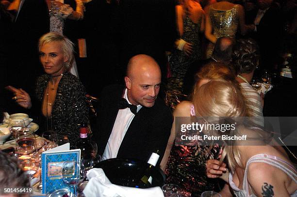 Christian Berkel, Lebensgefährtin Andrea Sawatzki, Angela Baronin von Schilling , 32. "Deutscher Filmball", Hotel "Bayerischer Hof", München, Bayern,...