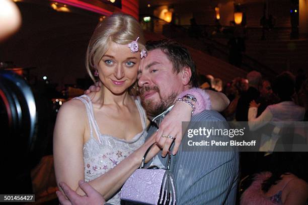 Armin Rohde, Ehefrau Angela Baronin von Schilling, 32. "Deutscher Filmball", Hotel "Bayerischer Hof", München, Bayern, Deutschland, Europa, Gala,...