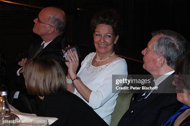 Peer Schmidt , Ehefrau Helga Schlack , Petra Kluge , Anneli Bause , Party zum 80. Geburtstag von P e e r S c h m i d t, "Restaurant Moorlake",...