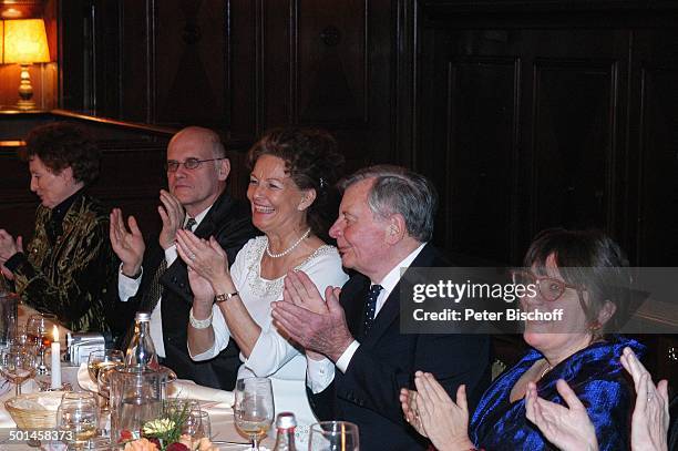 Peer Schmidt , Ehefrau Helga Schlack , Petra Kluge , Angret Bause , Party zum 80. Geburtstag von P e e r S c h m i d t, "Restaurant Moorlake",...