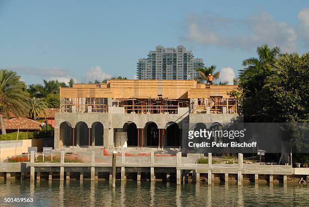 Neubau einer Villa, Star-Island , Miami, Bundesstaat Florida, USA, Nordamerika, Amerika, Boot, Bootsanleger, Palmen, Reise, BB, DIG; P.-Nr.:...