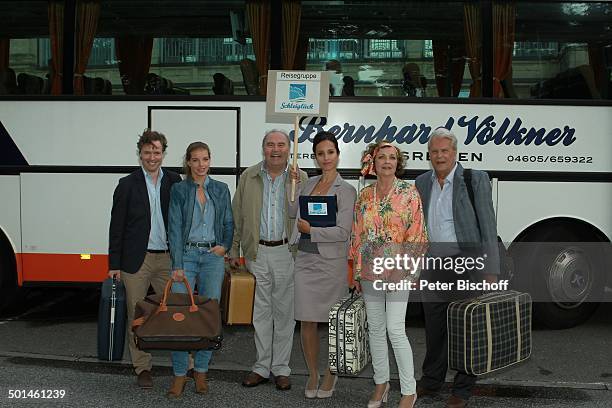 Yvonne Catterfeld , Gila von Weitershausen , Lambert Hamel , Peter Sattmann , Stephanie Stumph , Daniel Aichinger , Dreharbeiten zum ZDF-Dora...