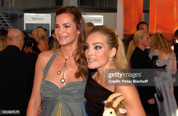 Alexandra Kamp , Tanja Wenzel , vor Sat.1-Gala Verleihung "Deutscher Fernsehpreis 2009", "Coloneum", Köln, Nordrhein-Westfalen, Deutschland, Europa,...