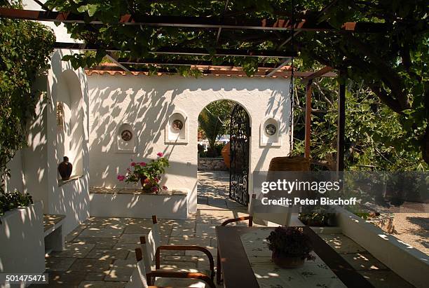 Gartenterrasse, Haus von Ivan Rebroff, Insel Skopelos, Ägäisches Meer, Ägäis, Griechenland, Europa, Homestory, Promi, BB, DIG; P.-Nr.: 1161/2008, ;