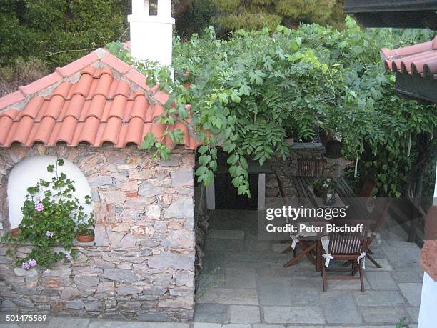 Gartenterrasse, Haus von Ivan Rebroff, Insel Skopelos, Ägäisches Meer, Ägäis, Griechenland, Europa, Homestory, Promi, BB, DIG; P.-Nr.: 1161/2008, ;