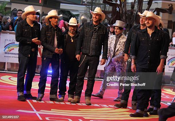 Country und Western-Band "The Boss Hoss" mit "Charly Chaplin" , 16. "Radio Regenbogen-Award"-Preis-Verleihung, "Confertainment Center", "Europa...