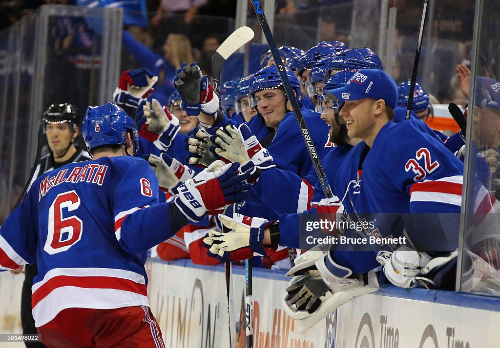 Edmonton Oilers v New York Rangers