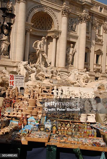 Souvenirstand am "Trevi-Brunnen" , Rom, Italien, Europa, Reise, BB, DIG; P.-Nr.: 611/2008, ;