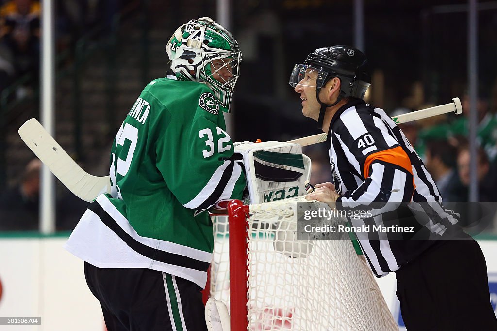 Columbus Blue Jackets v Dallas Stars