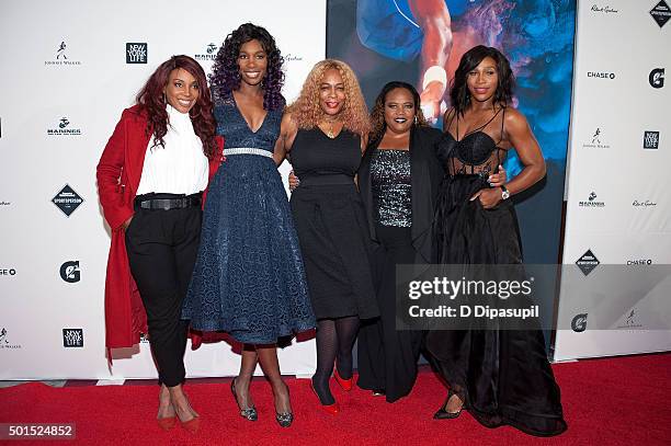 Lyndrea Price, Venus Williams, Oracene Price, Isha Price, and Serena Williams attend the 2015 Sports Illustrated Sportsperson of the Year Ceremony at...