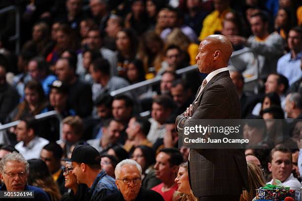 Head Coach Byron Scott of the Los Angeles Lakers looks on during the game against the Milwaukee Bucks on December 15, 2015 at STAPLES Center in Los...