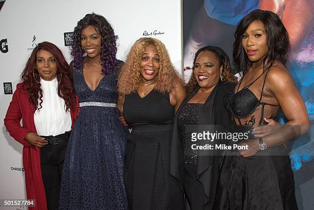 Lyndrea Price, Venus Williams, Oracene Price, Isha Price, and Serena Williams attend the 2015 Sports Illustrated Sportsperson Of The Year Ceremony at...