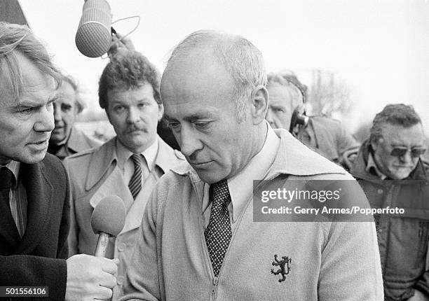 Ron Saunders 122 Heath Saunders Stock Photos, High-Res Pictures, and Images - Getty ...