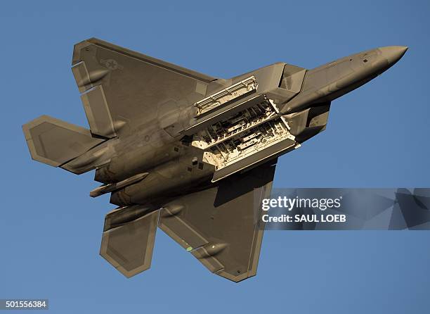 Usaf Lockheed Martin F 22 Raptor Photos and Premium High Res Pictures ...